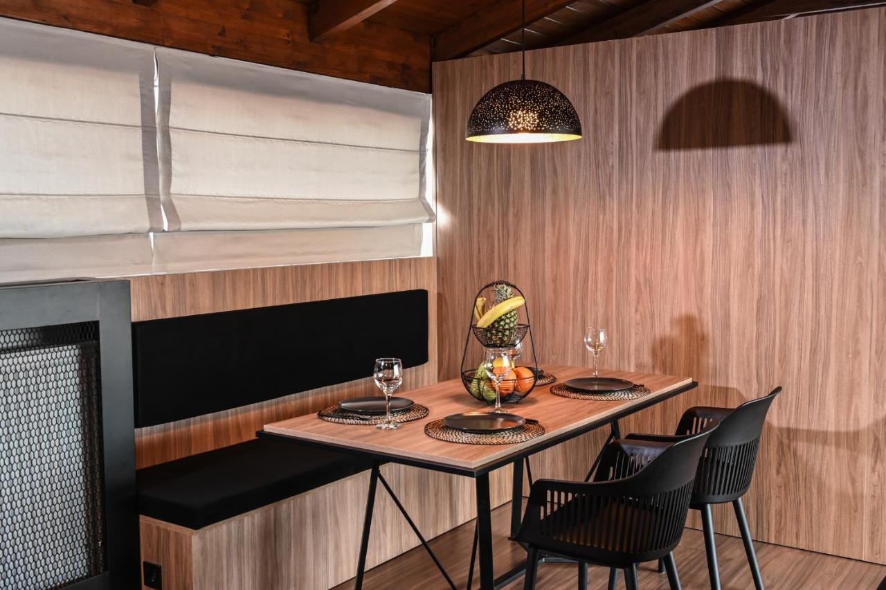Apollon Loft Apartment Халкис Екстериор снимка