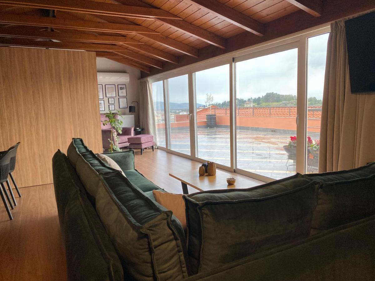 Apollon Loft Apartment Халкис Екстериор снимка