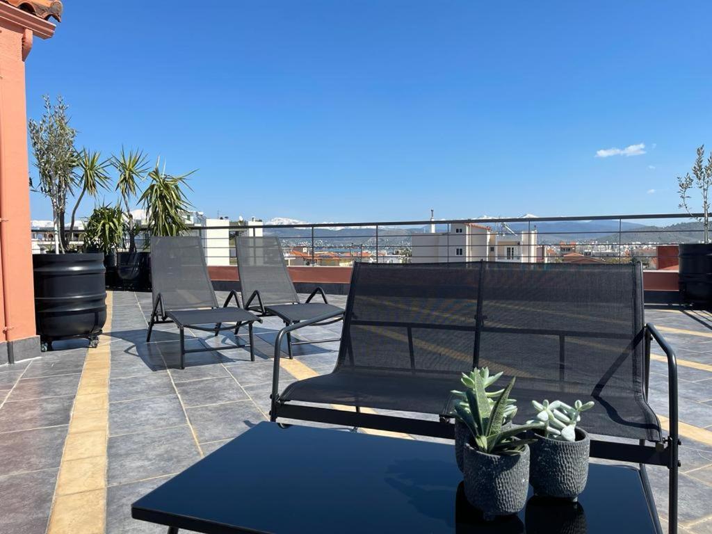 Apollon Loft Apartment Халкис Екстериор снимка